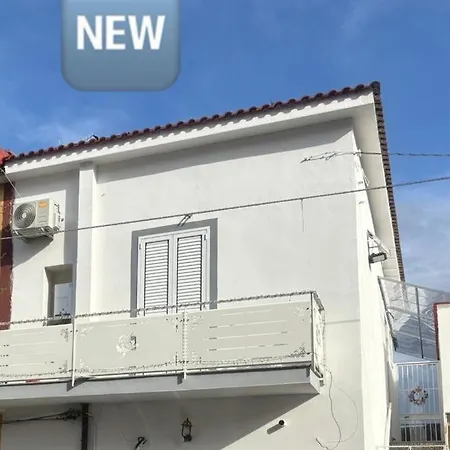 Ruggiero House Apartment