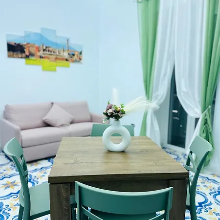 Ruggiero House Apartment